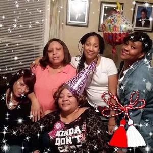 Meet your Posher, Denise